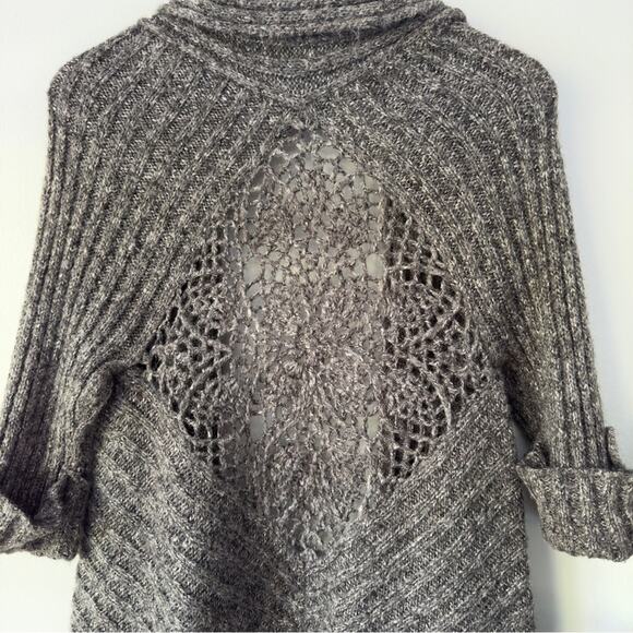 BCBGMaxAzria Long Tunic Cardigan Sweater Cuffed Sleeves Crochet Knit Ribbed EUC - Picture 3 of 14